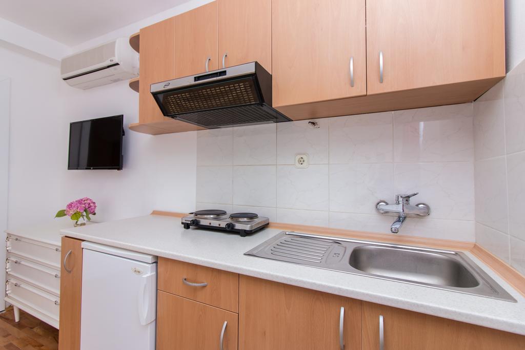Konjsko Apartments Chemenko מראה חיצוני תמונה